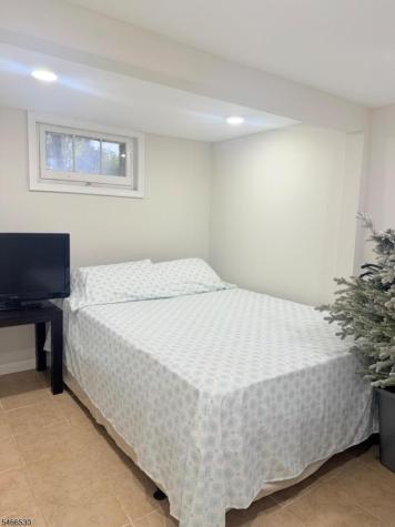17 Kenvil Avenue Roxbury NJ 07876