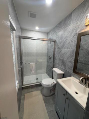 17 Kenvil Avenue Roxbury NJ 07876