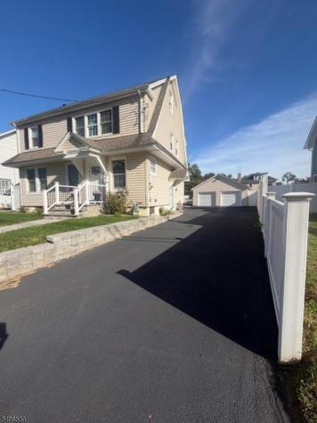 17 Kenvil Avenue Roxbury NJ 07876