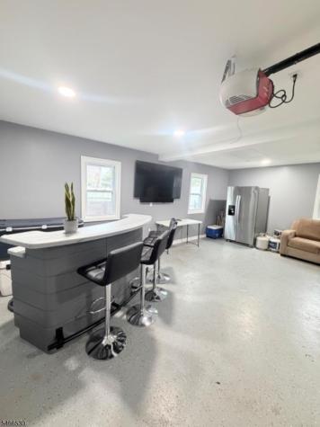 17 Kenvil Avenue Roxbury NJ 07876