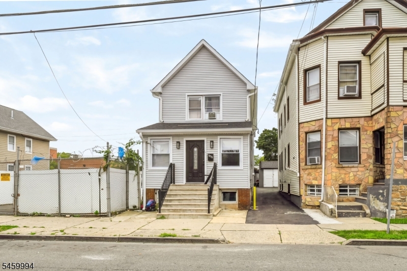 649 E 30th Street Paterson NJ 07513