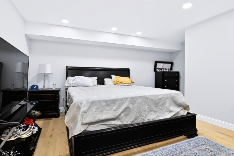 649 E 30th Street Paterson NJ 07513