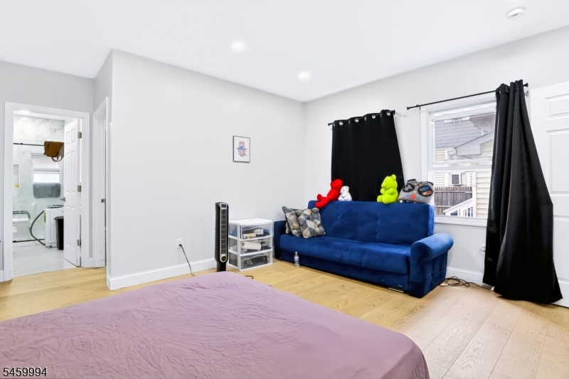 649 E 30th Street Paterson NJ 07513