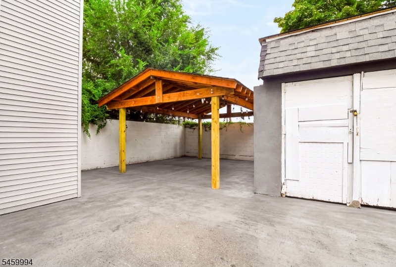 649 E 30th Street Paterson NJ 07513