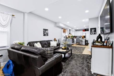 649 E 30th Street Paterson NJ 07513