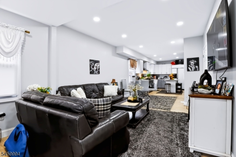 649 E 30th Street Paterson NJ 07513