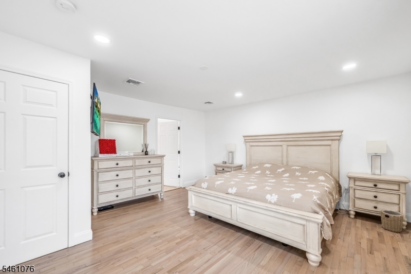157 Gordon Avenue Totowa NJ 07512