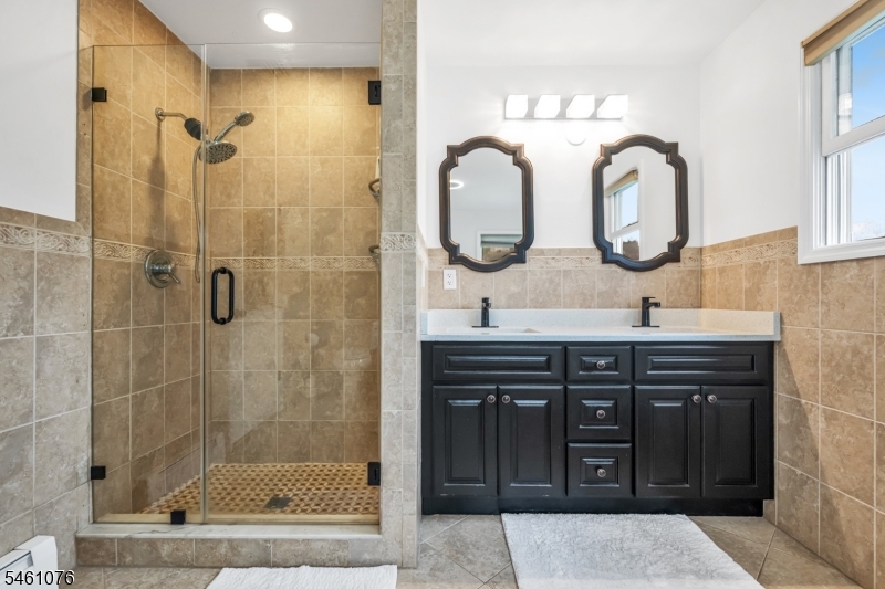 157 Gordon Avenue Totowa NJ 07512