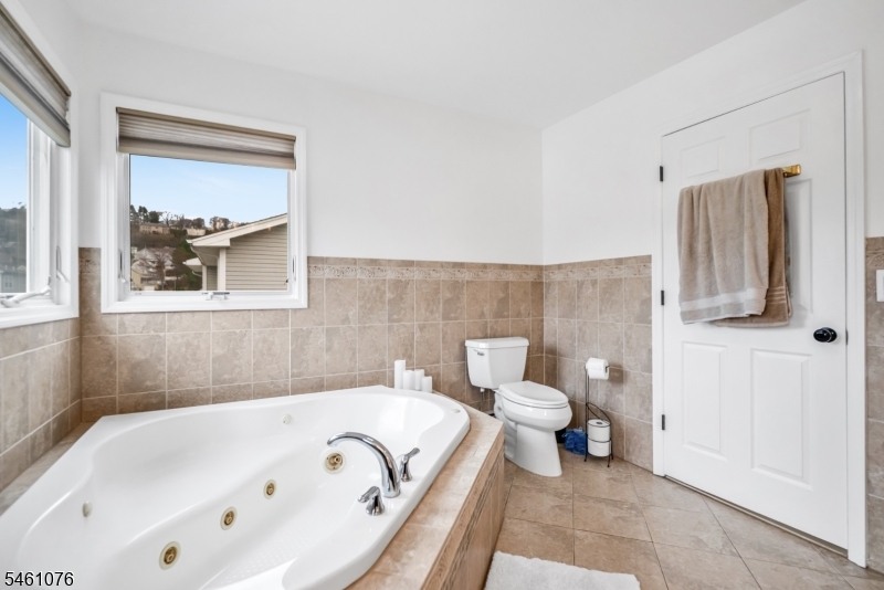 157 Gordon Avenue Totowa NJ 07512