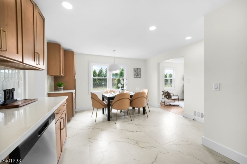 2397 Seymour Avenue Union NJ 07083