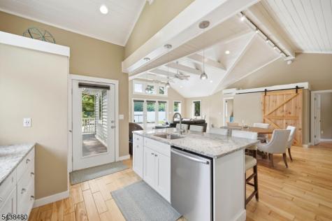 53 Shore Avenue Greenwood Lake NJ 10925