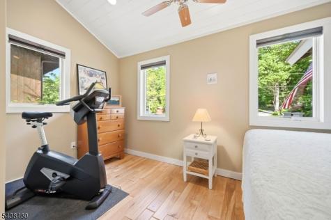 53 Shore Avenue Greenwood Lake NJ 10925