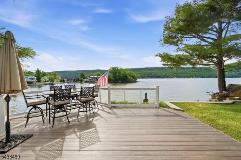 53 Shore Avenue Greenwood Lake NJ 10925
