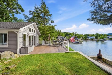 53 Shore Avenue Greenwood Lake NJ 10925