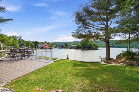 53 Shore Avenue Greenwood Lake NJ 10925