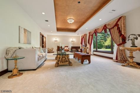 882 S Orange Avenue Millburn NJ 07078