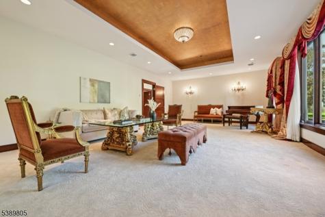 882 S Orange Avenue Millburn NJ 07078
