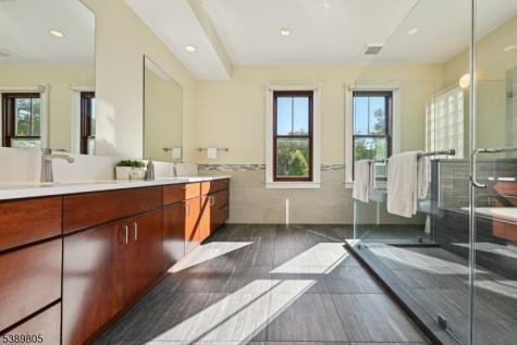 882 S Orange Avenue Millburn NJ 07078