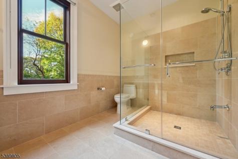 882 S Orange Avenue Millburn NJ 07078