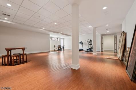 882 S Orange Avenue Millburn NJ 07078
