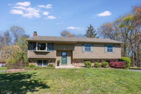 12 Ramar Street Mount Olive NJ 07836