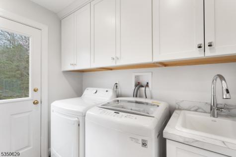 4 Ascot Lane Mendham NJ 07960