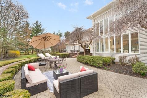 4 Ascot Lane Mendham NJ 07960