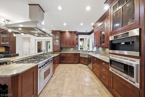 539 So Beverwyck Road Parsippany-troy Hills NJ 07054