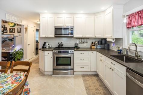 30 Hunterdon Road West Orange NJ 07052