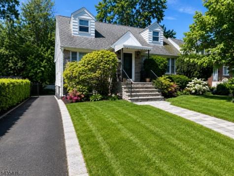 176 Mount Pleasant Avenue West Orange NJ 07052