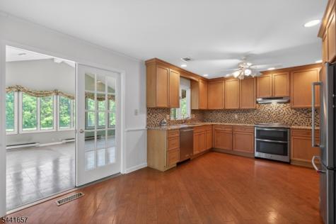 17 Cedar Road Readington NJ 08889