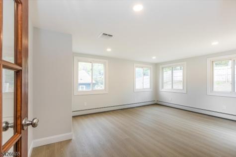 62 Elmwood Terrace Wayne NJ 07470