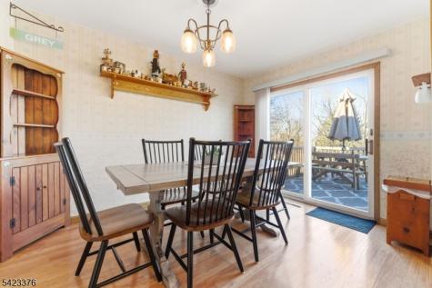 403 Red School Lane Lopatcong NJ 08865
