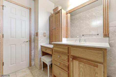 403 Red School Lane Lopatcong NJ 08865