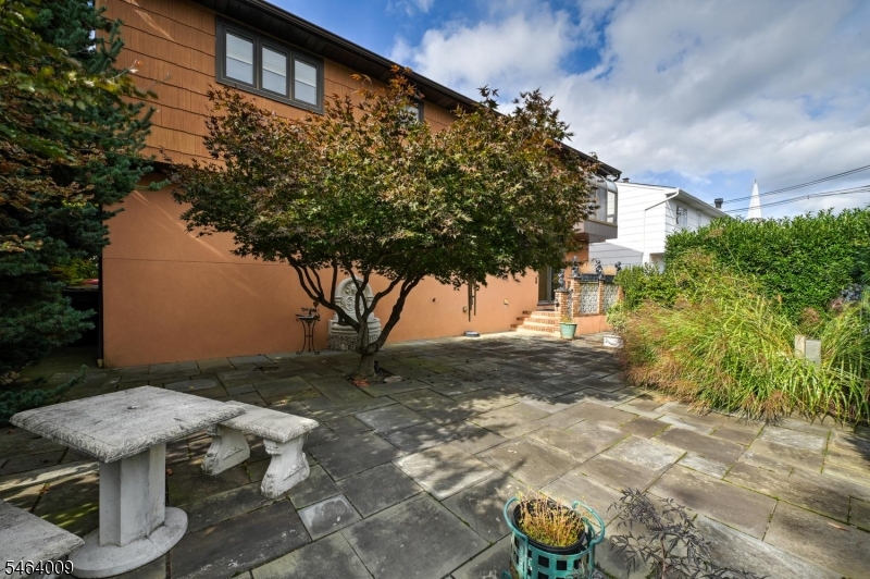 134 Hillside Avenue Nutley NJ 07110