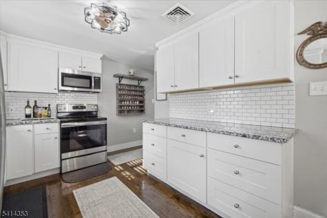 66 Ridgeway Avenue Hope NJ 07825