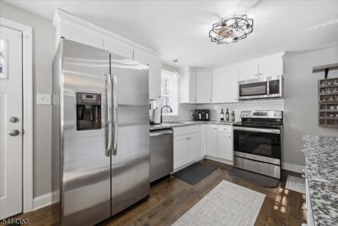 66 Ridgeway Avenue Hope NJ 07825