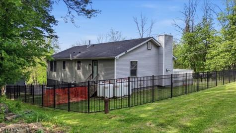 66 Ridgeway Avenue Hope NJ 07825