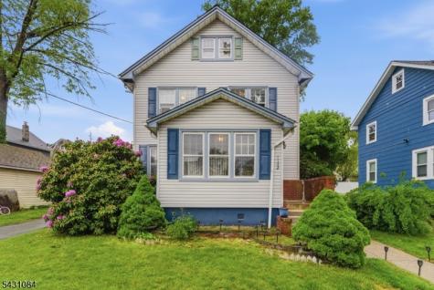 1142 Stasia Street Teaneck NJ 07666