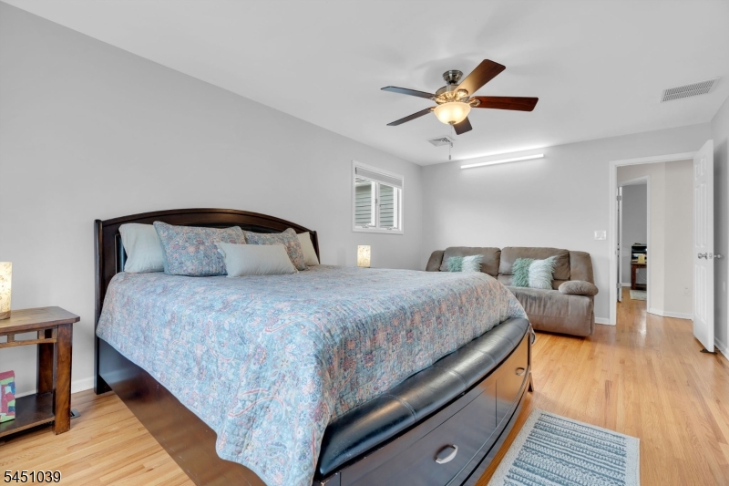 7 Hoagland Court Bridgewater NJ 08807