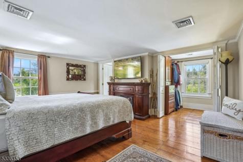 70 Pleasant Run Road Readington NJ 08822