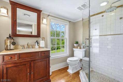 70 Pleasant Run Road Readington NJ 08822