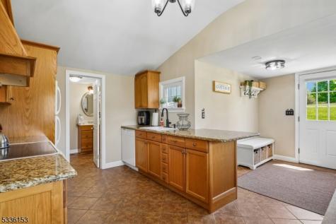 70 Pleasant Run Road Readington NJ 08822