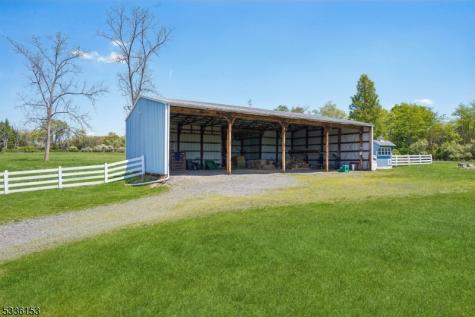 70 Pleasant Run Road Readington NJ 08822