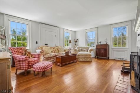 70 Pleasant Run Road Readington NJ 08822