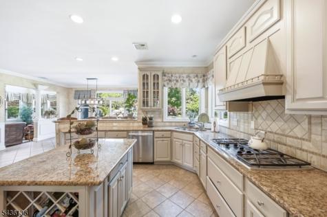 4 Harcourt Terrace Denville NJ 07834