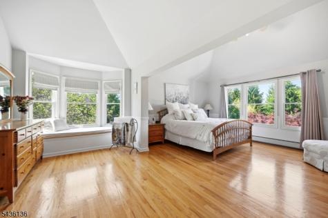 4 Harcourt Terrace Denville NJ 07834
