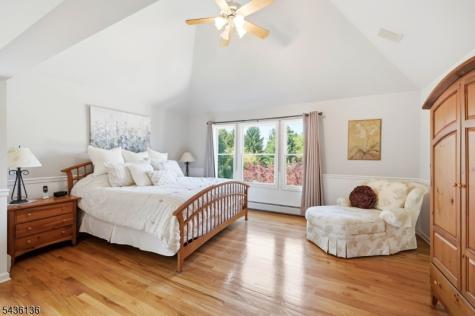 4 Harcourt Terrace Denville NJ 07834