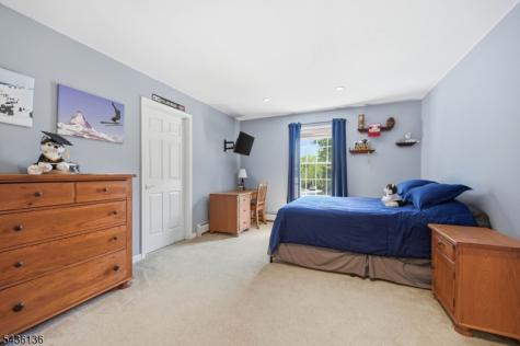 4 Harcourt Terrace Denville NJ 07834