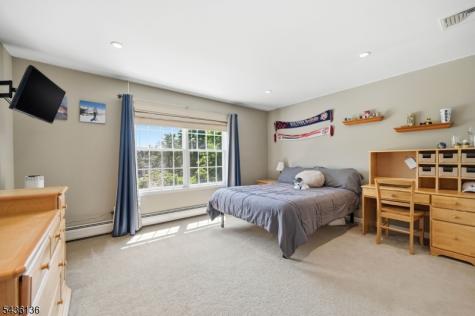 4 Harcourt Terrace Denville NJ 07834